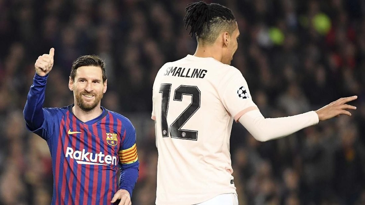 Lionel Messi bikin lini belakang Manchester United porak poranda (LLUIS GENE / AFP)
