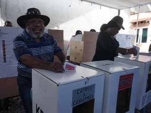 Potret Warga Timika Riang Gembira Gunakan Hak Suara