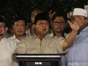 Quick Count Indo Barometer di Sumbar: Jokowi 9,55% Prabowo 90,45%