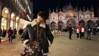 Foto: Gaya Liburannya Suho Si Ganteng Personel Exo