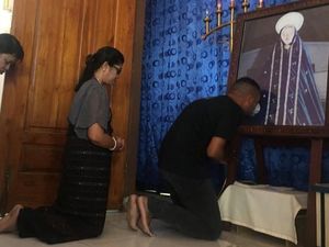 Pemilu yang Mengusik Ritual Semana Santa di Larantuka NTT Pemilu yang Mengusik Ritual Semana Santa di Larantuka NTT