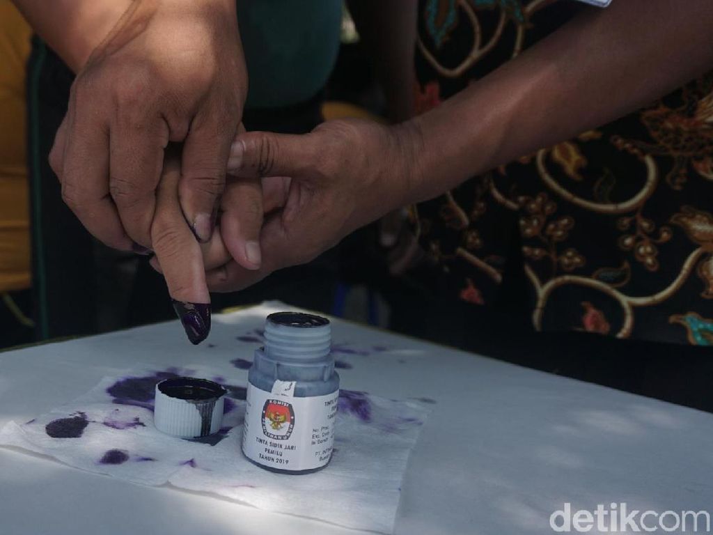 Suara Tidak Sah Mendominasi 2 TPS untuk Gangguan Jiwa di Cipayung Suara Tidak Sah Mendominasi 2 TPS untuk Gangguan Jiwa di Cipayung
