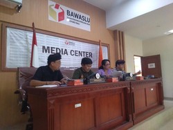 Catatan Bawaslu Bali: Distribusi Logistik Telat hingga Politik Uang