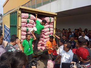Stok Bawang Putih Dipastikan Aman Selama Ramadan hingga Lebaran Stok Bawang Putih Dipastikan Aman Selama Ramadan hingga Lebaran