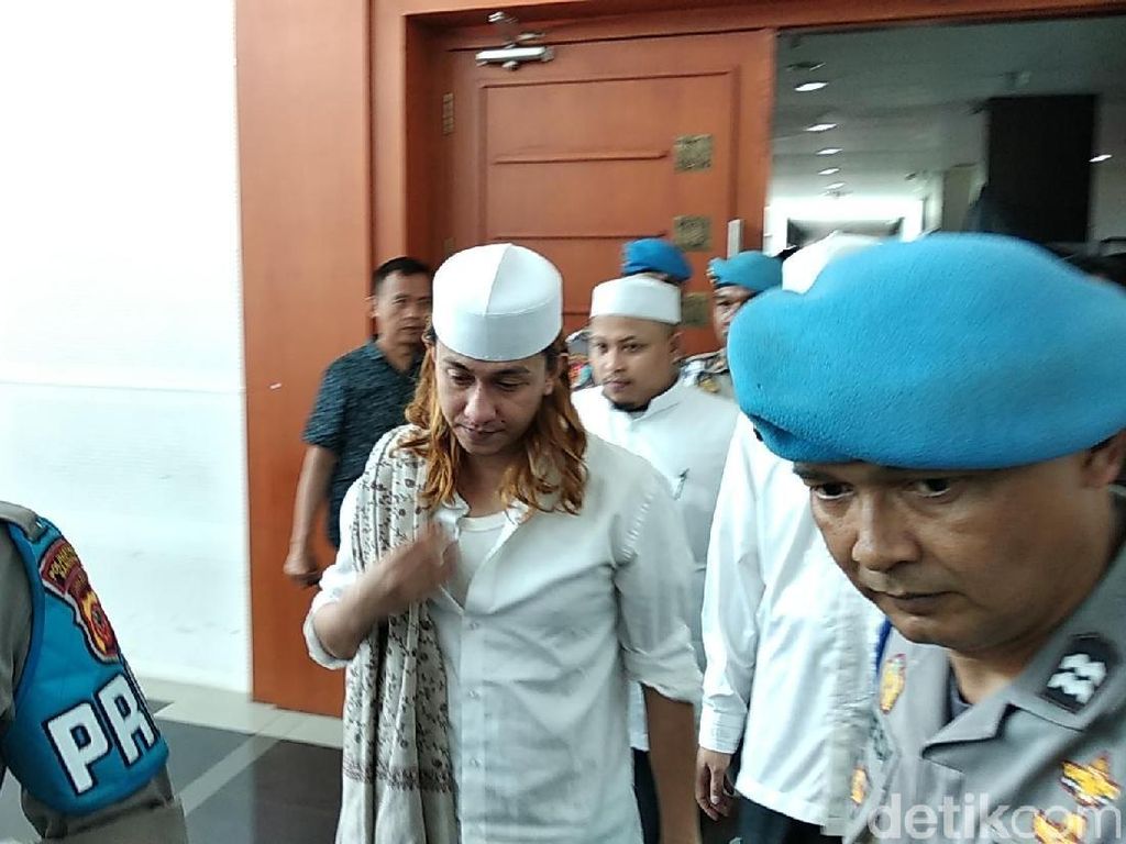 Habib Bahar Persoalkan Umur Korban di Persidangan Habib Bahar Persoalkan Umur Korban di Persidangan