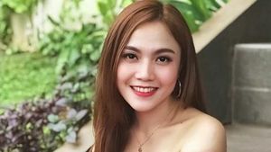Potret Dara Fu, Pedangdut yang Bikin Hotman Paris Tertarik