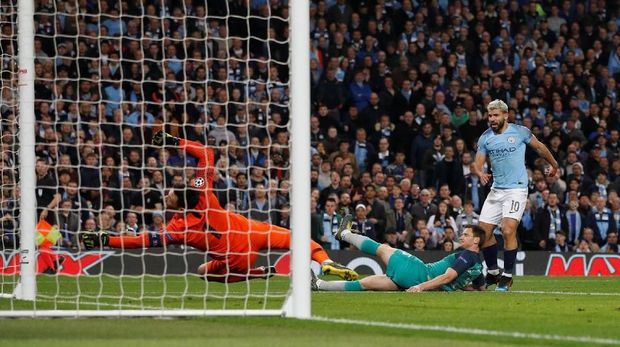 Man City bisa lanjutkan kemenangan atas Tottenham.