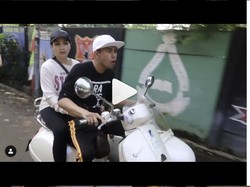 Intip Vespa GTV yang Dipakai Raffi Sekeluarga