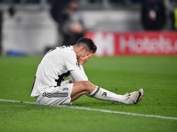 Ronaldo pada Ibunya Usai Juve Kandas: Aku Tidak Bisa Ciptakan Keajaiban