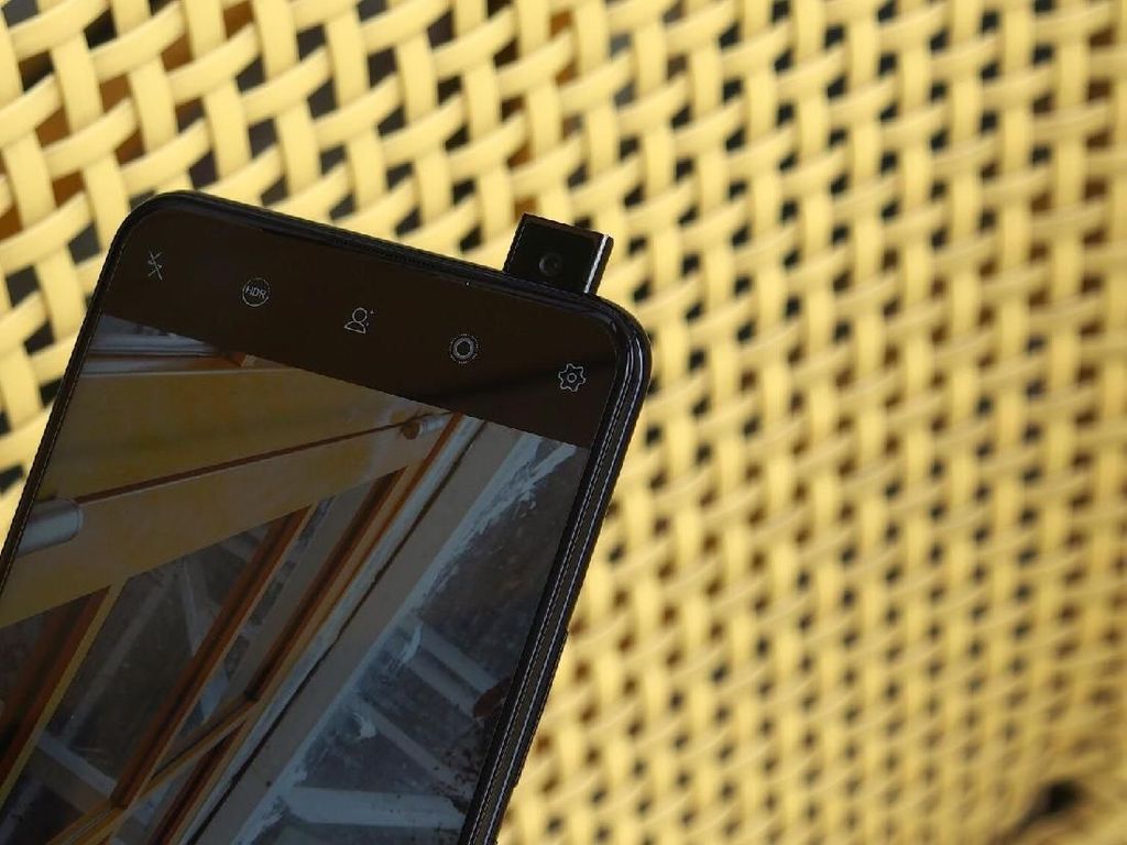 Tips Menjajal Kecanggihan Kamera Pop-Up Vivo V15 Tips Menjajal Kecanggihan Kamera Pop-Up Vivo V15