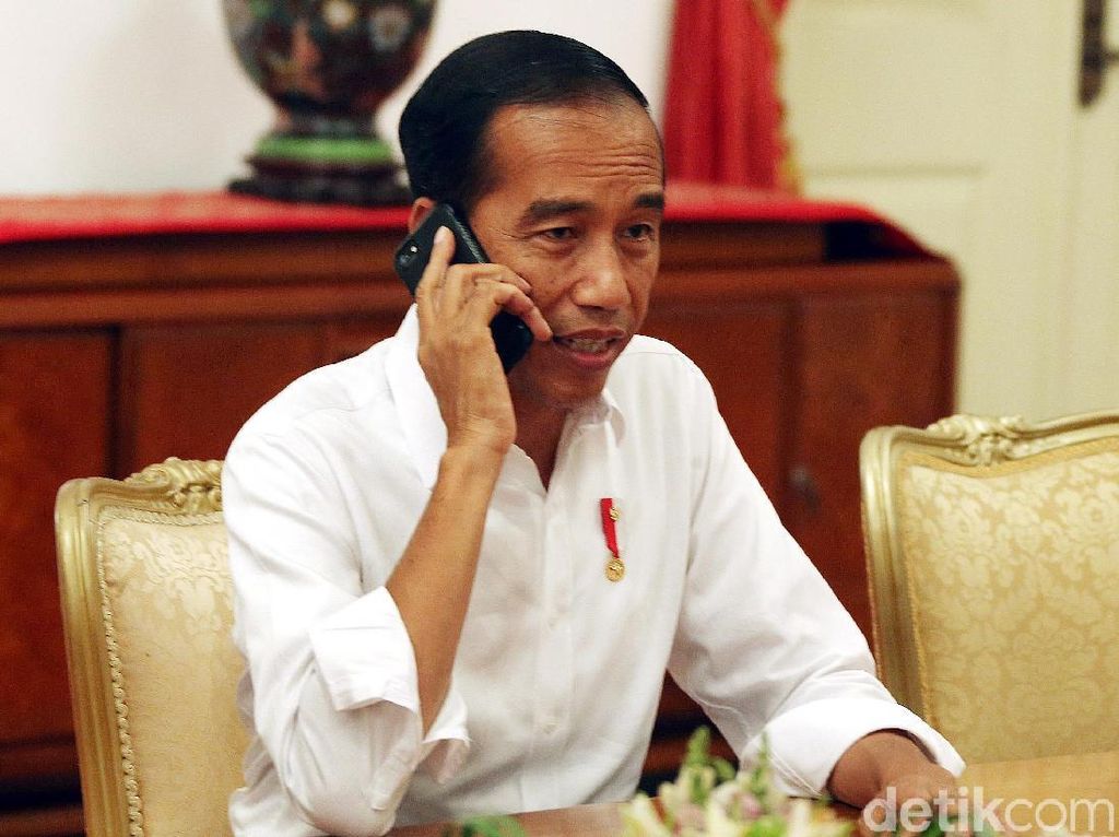 Jokowi Balas Tweet Ucapan Selamat dari Mahathir hingga PM Australia Jokowi Balas Tweet Ucapan Selamat dari Mahathir hingga PM Australia