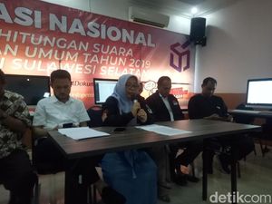 2 Petugas TPS di Sulsel Dianiaya, Disundut Rokok dan Disiram Tinta 2 Petugas TPS di Sulsel Dianiaya, Disundut Rokok dan Disiram Tinta