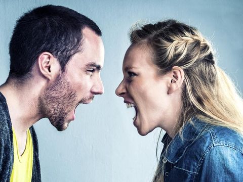 Ilustrasi pasangan bertengkar.