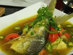 Melintasi Jepara, Jangan Lupa Nikmati Pindang Serani yang Segar Enak di Sini!