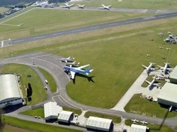 Badai PHK Bayangi Industri Penerbangan di Masa Corona