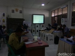 KIP Aceh Mulai Rekapitulasi Suara di Tingkat Kecamatan