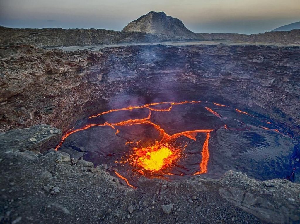 Ini Tempat di Bumi yang Punya Banyak Julukan Ter- Ini Tempat di Bumi yang Punya Banyak Julukan Ter-