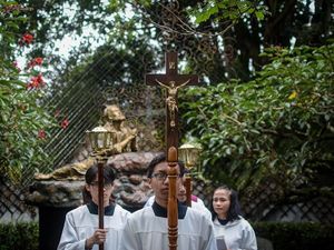 Misa Pekan Suci Paskah di Klaten Juga Digelar Online Misa Pekan Suci Paskah di Klaten Juga Digelar Online
