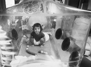 HIV Dimanfaatkan untuk Obati Penyakit Bubble Boy