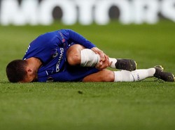 Chelsea Bikin Rekor, Hazard Cedera