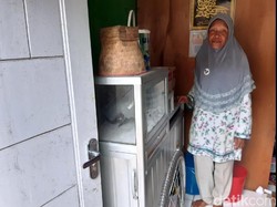 Menengok Saminem, Kartini Penjual Cilok Asal Sukabumi