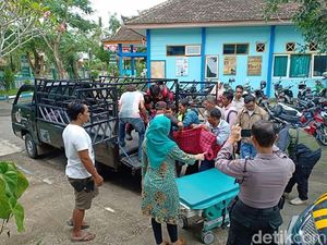 Diduga Terjatuh dari Bibir Kawah, Guide Kawah Ijen Tewas