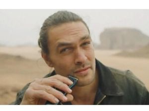 Masih soal Netizen yang Histeris karena Jason Momoa Cukur Habis Jenggotnya