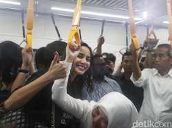 Kirana Larasati Minta Semua Bisa Tahan Emosi Lihat Situasi Politik Terkini