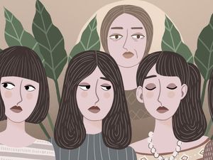 Empat Anak Perempuan dan Ibunya