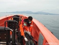 Mayat Pria Tanpa Identitas Ditemukan Terapung di Pulau Tempurung Merak