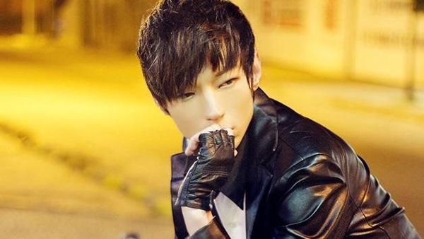 Lihat Perubahan Drastis Pria Bule yang 10 Kali Oplas Demi Mirip Artis Korea