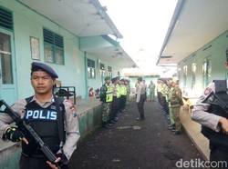 Setiap PPK di Malang Dijaga 10 Personel Bersenjata Laras Panjang