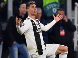 Viral Video Kekesalan Ronaldo Usai Juventus Disingkirkan Ajax
