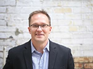 Kisah Menarik dari Sosok Pencipta BlackBerry Messenger Kisah Menarik dari Sosok Pencipta BlackBerry Messenger