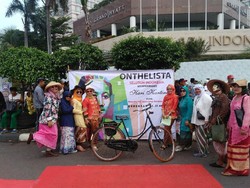 Onthelista Gelar Pawai Rayakan Hari Kartini di CFD Bundaran HI