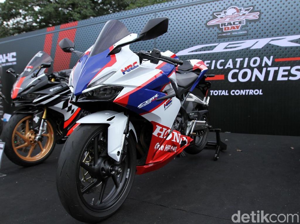 Satu Juta Unit Motor Honda Terjual Selama Triwulan Pertama 2019 Satu Juta Unit Motor Honda Terjual Selama Triwulan Pertama 2019