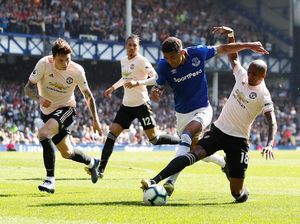 Manchester United Dipermalukan Everton