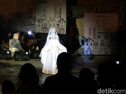 Cantiknya Inong Aceh Berlenggak-lenggok di Catwalk IFF 2019