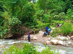 Begini Perjuangan Polri Kawal Surat Suara di Lokasi Rawan Teroris