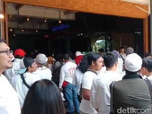 Relawan Milenial Jokowi-Maruf Gelar Syukuran di The Pallas SCBD