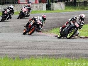 Pebalap Senior Beberkan Cari Aman Melahap Sirkuit Pebalap Senior Beberkan Cari Aman Melahap Sirkuit