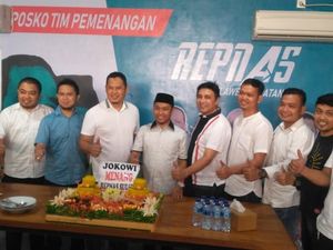 Syukuran Jokowi Menang QC, Relawan di Sulsel Doa Bersama Anak Yatim