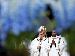 Paus Fransiskus Akan Kunjungi Nagasaki-Hiroshima dalam Misi Anti-Nuklir