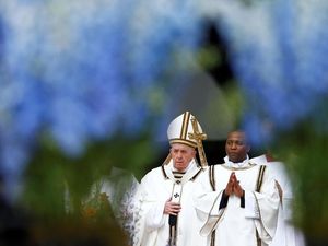 Paus Fransiskus Samakan Aborsi dengan Sewa Pembunuh Bayaran