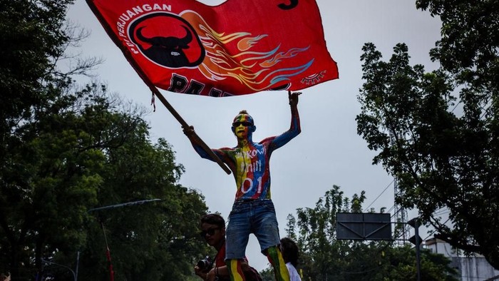 Ayo Kita Kubur Cebong dan Kampret Ayo Kita Kubur Cebong dan Kampret