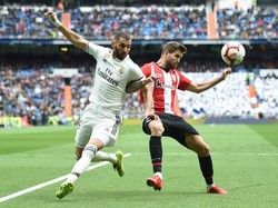 Karim Benzema sedang tak bisa berhenti mencetak gol. Tiga gol dilesakkan Benzema ke gawang Athletic Bilbao dalam lanjutan Liga Spanyol, Minggu (21/4/2019) malam tadi di Santiago Bernabeu. Denis Doyle/Getty Images.