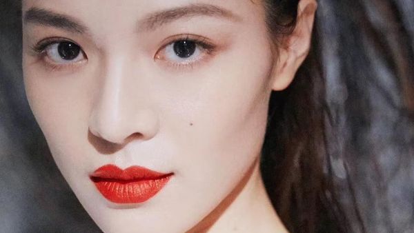 Deretan 15 Artis Asia Tercantik di 2018, Mana yang Paling Memesona?