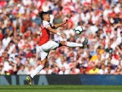 Gol Aubameyang menambah poin untuk Arsenal menjadi 2-3. Warren Little/Getty Images.