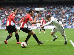 Madrid mencoba mencetak gol dari tendangan Marcelo di menit ke-13 dan 14. Namun kedua sepakan itu masih gagal merobek gawang Bilbao. Denis Doyle/Getty Images.