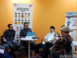 Eggi Sudjana ke Bawaslu Tanya Perkembangan Laporan Kasus Pemilu